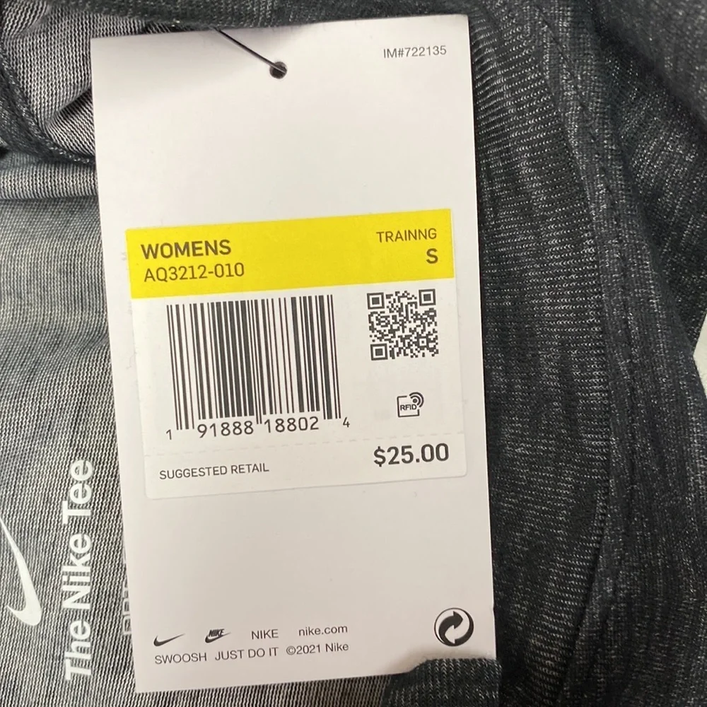 Nike Dri-Fit Training Tee Women's Small NWT